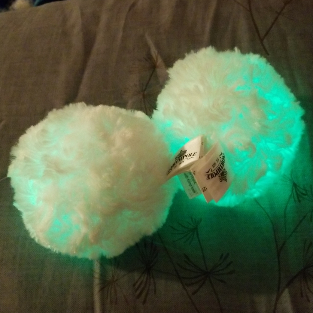 Hallmark North Pole Plush Magic Light-Up Snowball